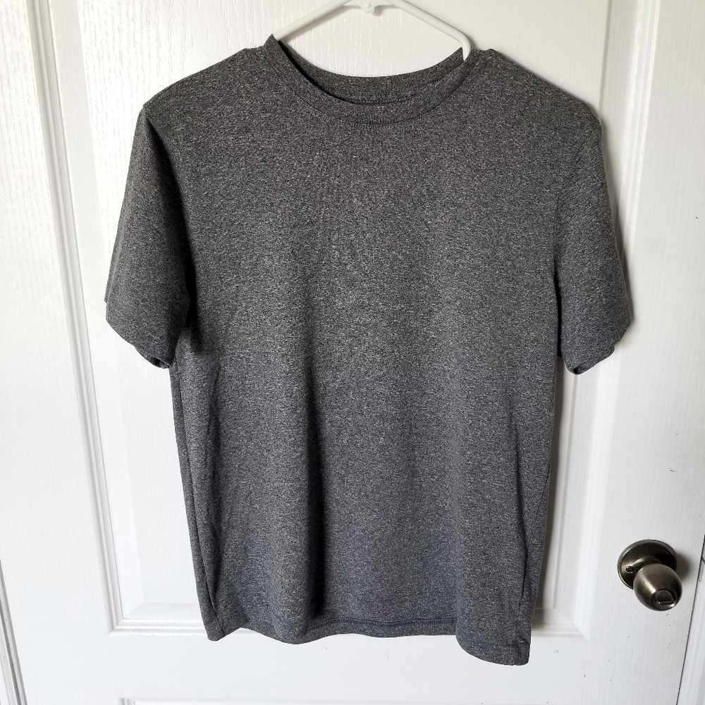 Old Navy Active Gray Athletic Shirt
